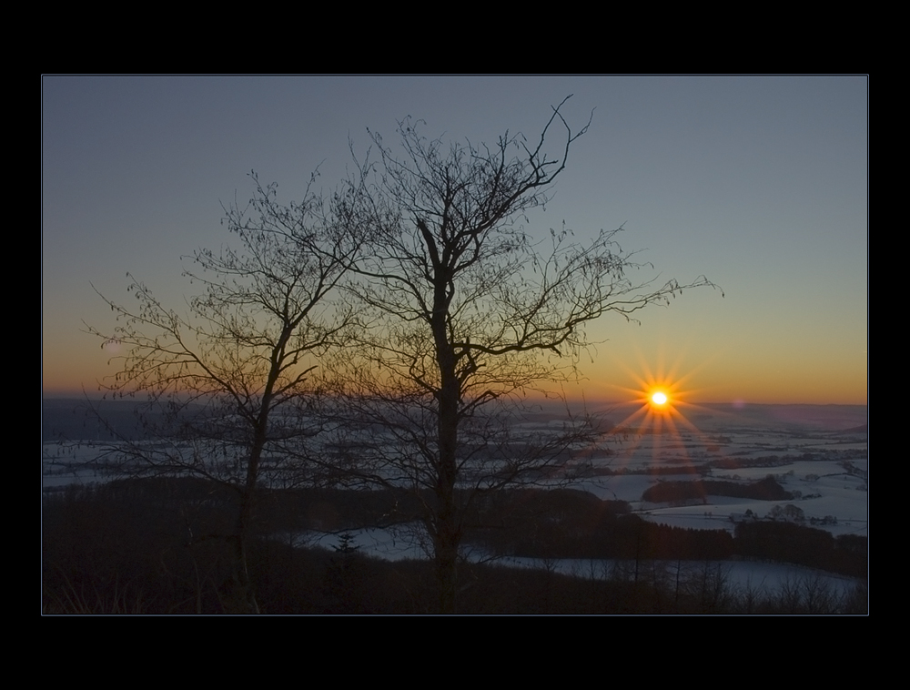 Zwei Freunde in Betrachtung des Winterlichts... (Hommage an C. D. Friedrich)