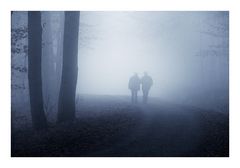 Zwei im Nebel