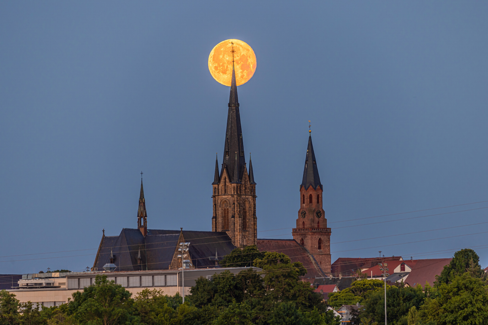 Zwei-Kirchen-Mond