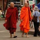 Zwei Mönche