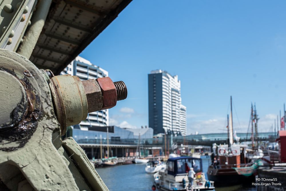 Zwei Muttern beim Seestadtfest Bremerhaven 2019