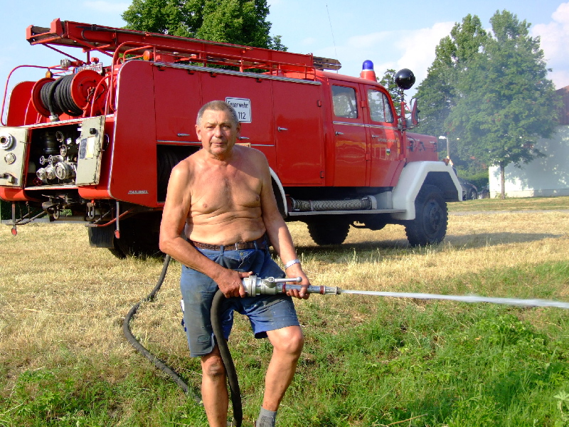 Zwei Oldtimer im Einsatz