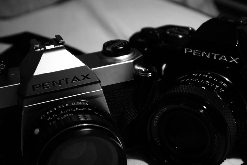 Zwei Pentaxe