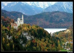 Zwei Schlösser im Herbst