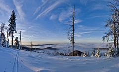 Zwei Spuren im Schnee