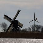 zwei Windmühlen