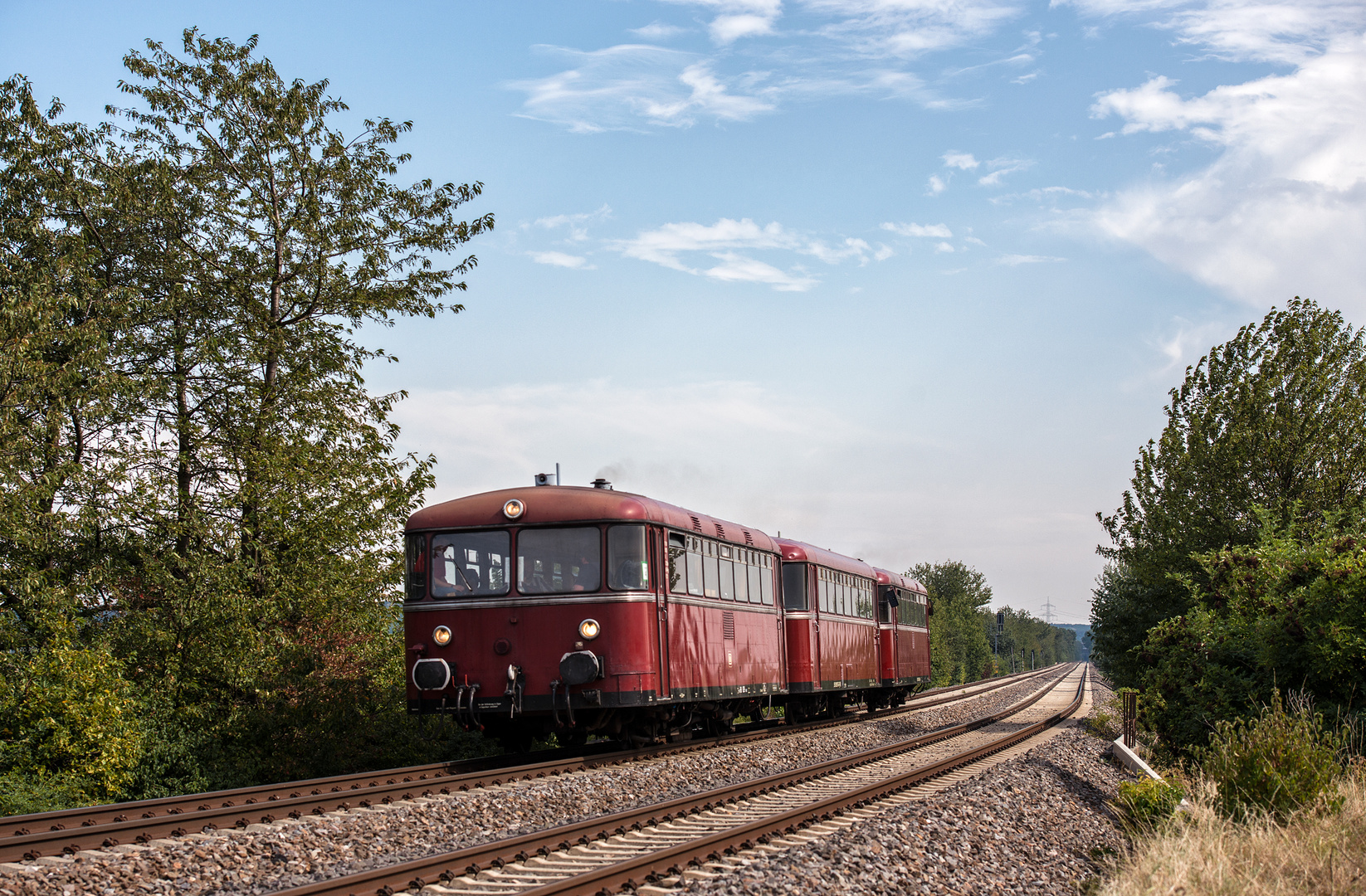 Zweigleisige Hauptbahn