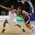 ... Zweikampf - Basketball Bundesliga 2011/12