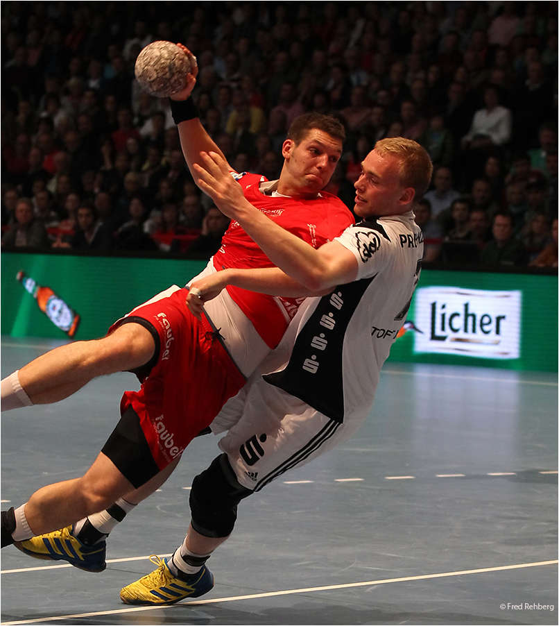 Zweikampf - Bundball-Bundesliga 2013