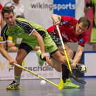 Zweikampf im Unihockey