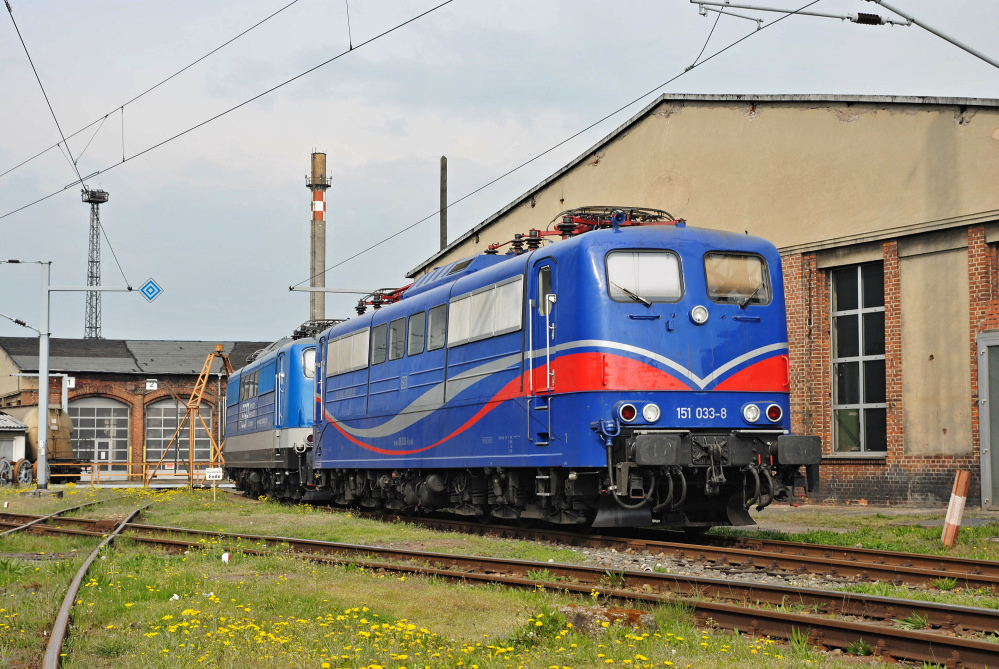 Zweimal BR 151