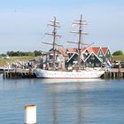 Zweimaster im Hafen von Oudeschild