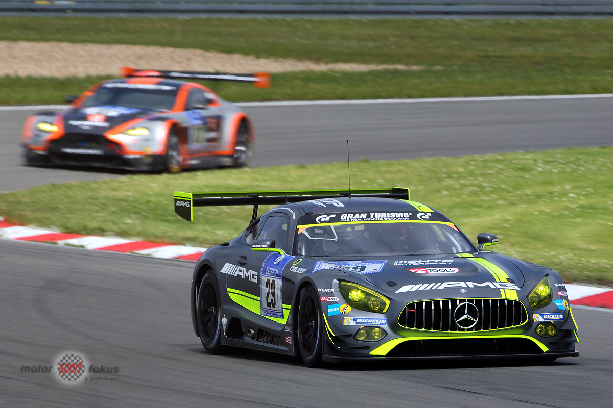 Zweiter Platz beim 24h Rennen am Nürburgring 2016