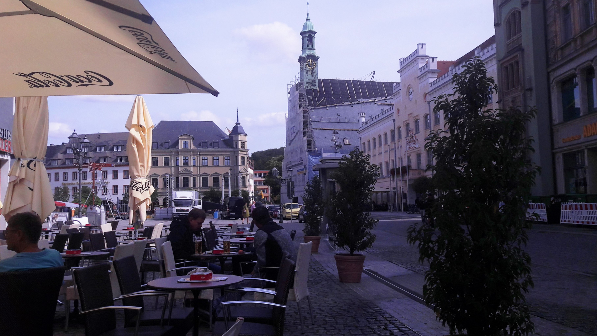 Zwickau Marktplatz mit Gewandhaus ( Rüstung) und  davor Rathaus