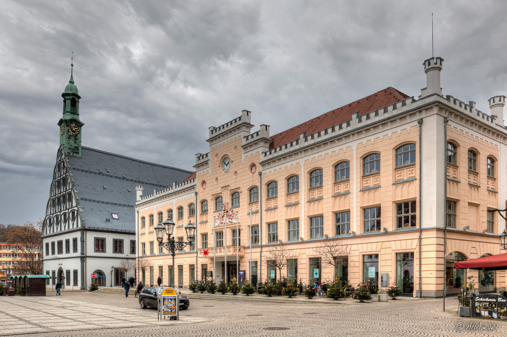 Zwickau - Theater und Rathaus