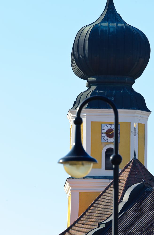 Zwiebelturm Kirche Pocking , NIederbayern erbaut ca. 1500