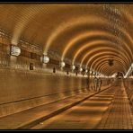Zwielicht-Tunnel