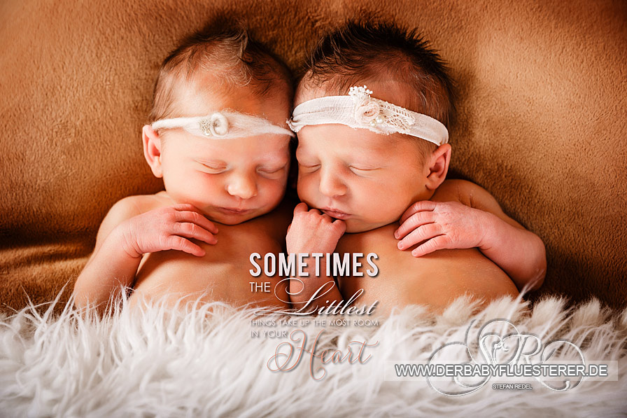 Zwillingsbabies Elina und Liyah, 8 Tage | (Babyfotograf Kreis Kleve)