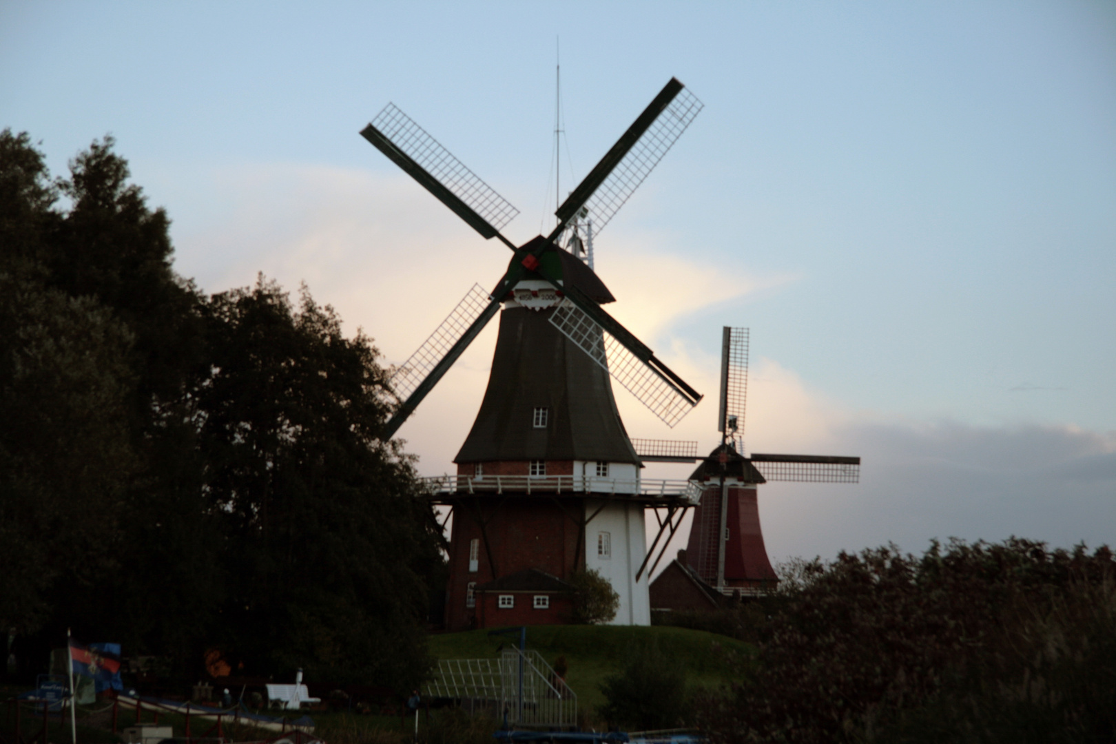 Zwillingsmühlen in Greetsiel