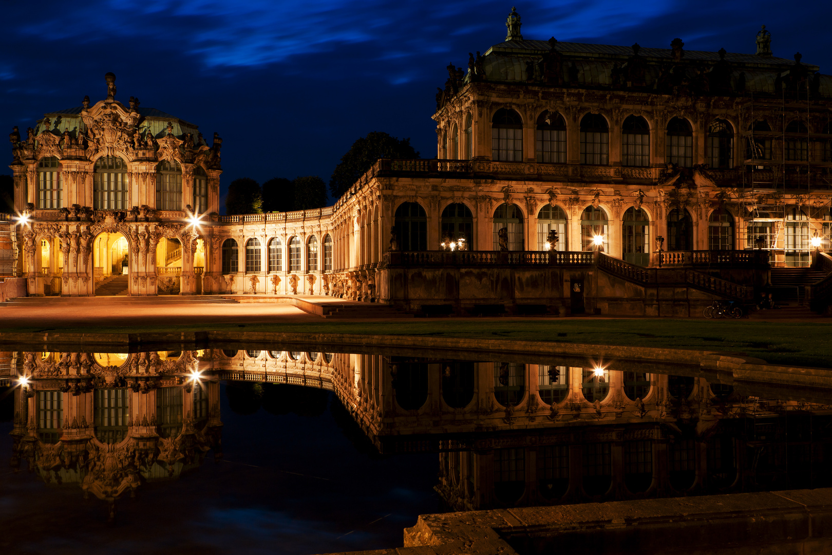 ~ Zwinger ~