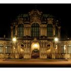 Zwinger bei Nacht