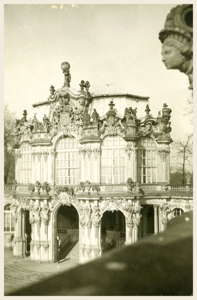 Zwinger Dresden II 1937