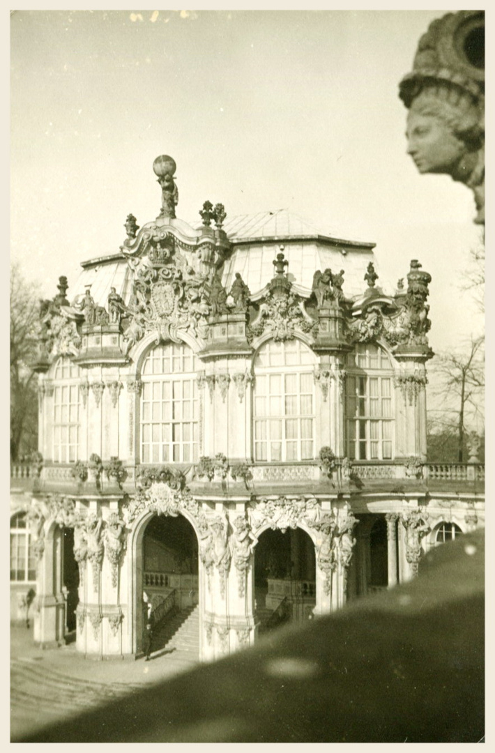 Zwinger Dresden II 1937