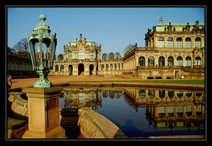 Zwinger in der Herbstsonne