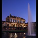 Zwinger zur blauen Stunde