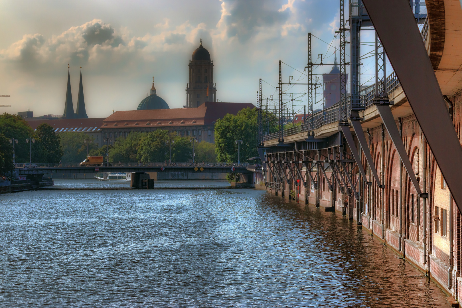 Zwischen Alex und Jannowitzbrücke