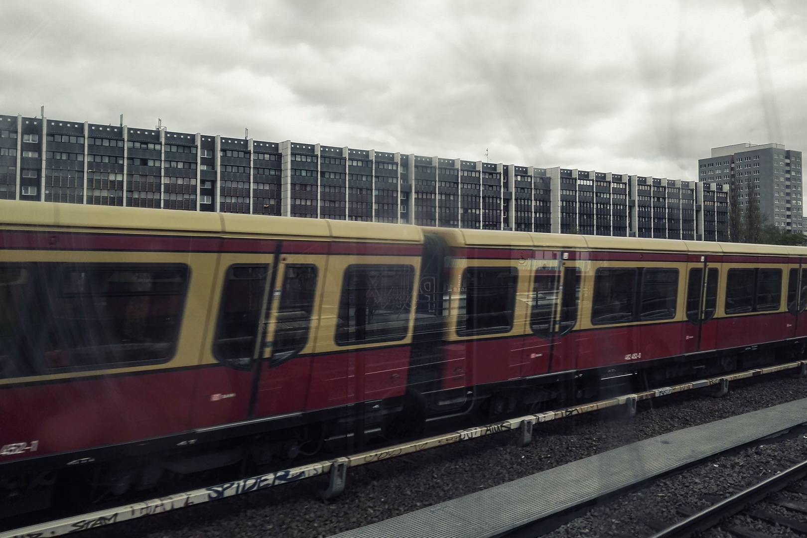 zwischen alexanderplatz --- ostbahnhof