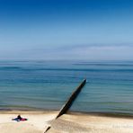 ZWISCHEN BLAUEM HIMMEL UND BLAUEM MEER