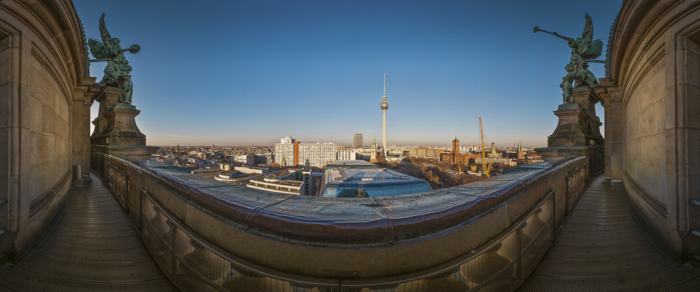 Zwischen den Engeln in Berlin