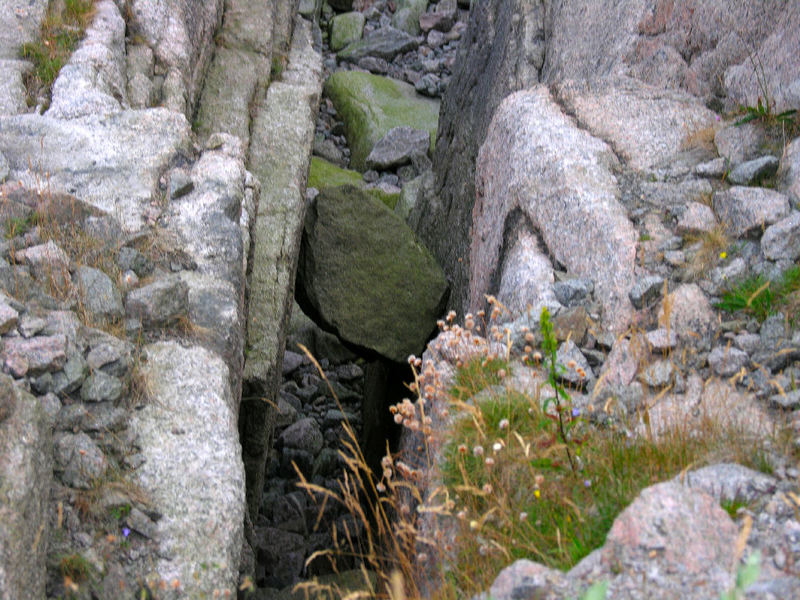 zwischen den Felsen...