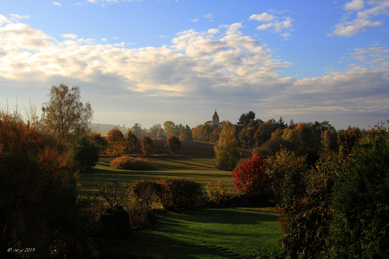 Zwischen den Regenwolken