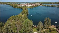 zwischen den Seen
