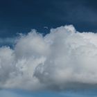 Zwischen den Wolken