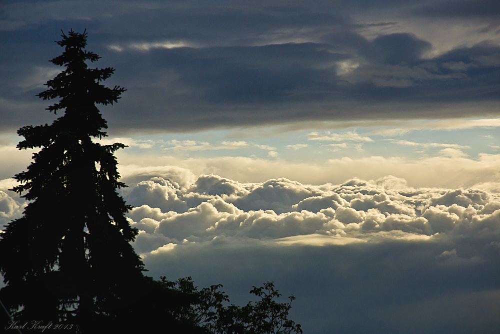 Zwischen den Wolken ...