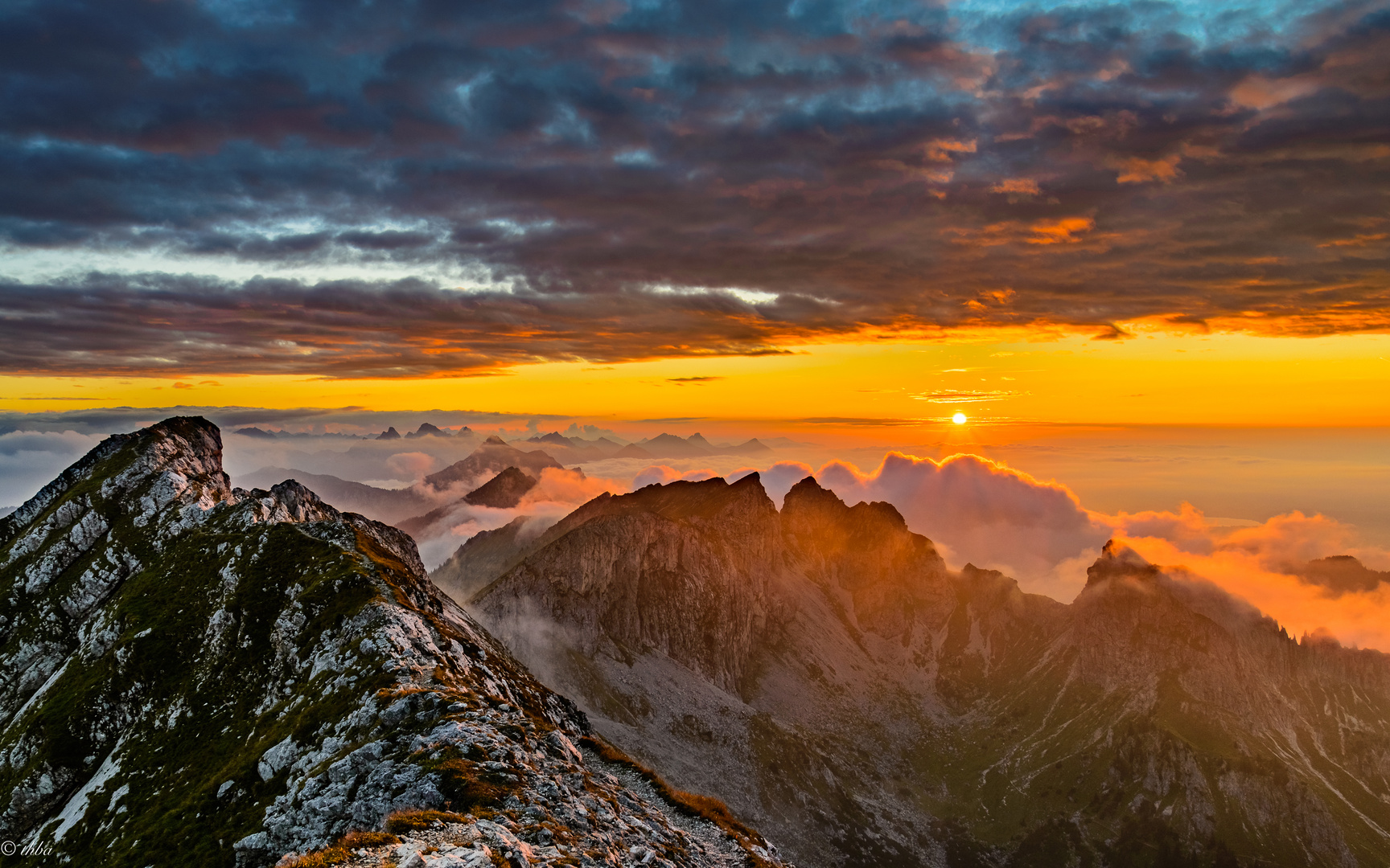 Zwischen den Wolken