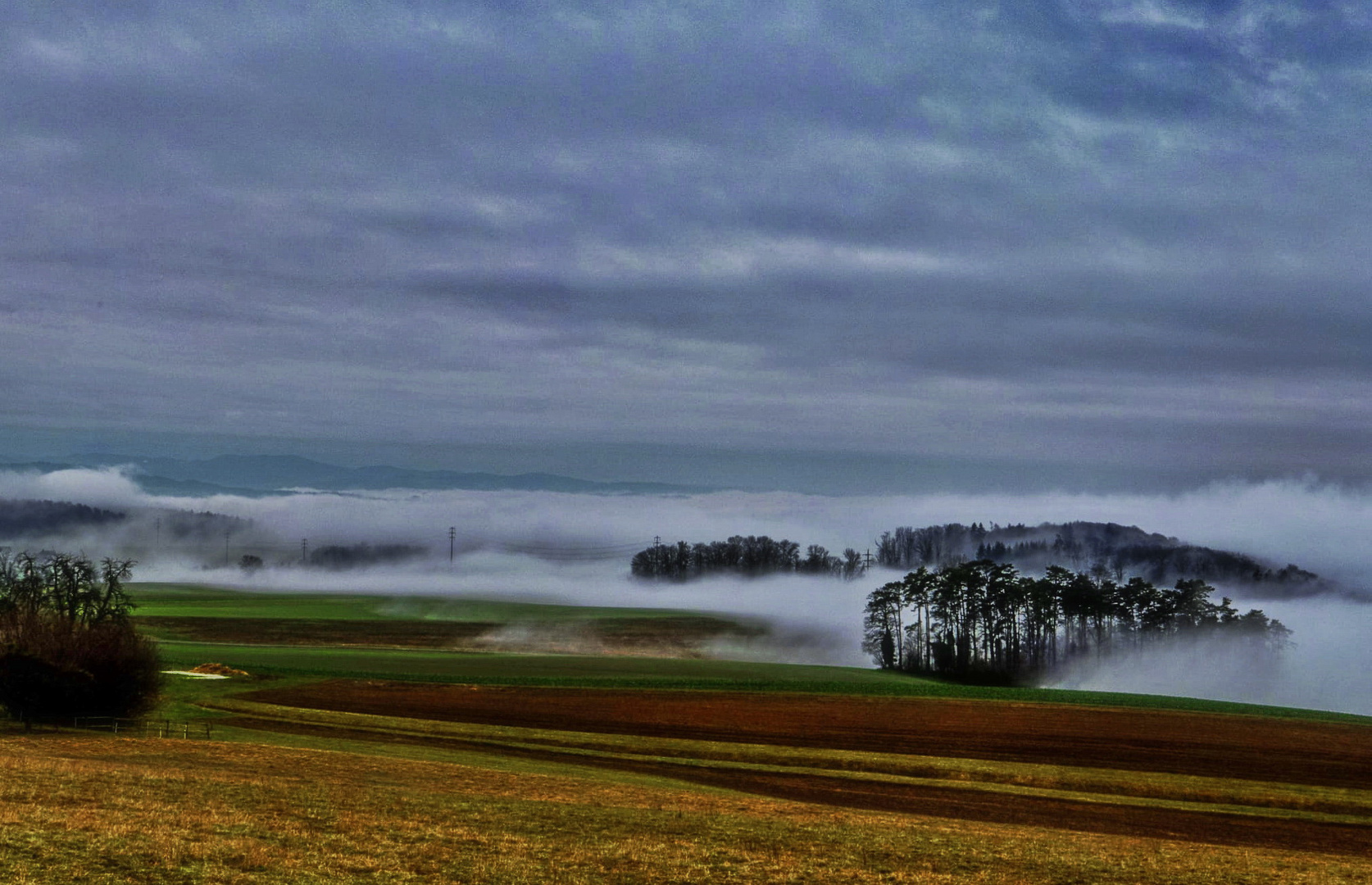 Zwischen den Wolken.