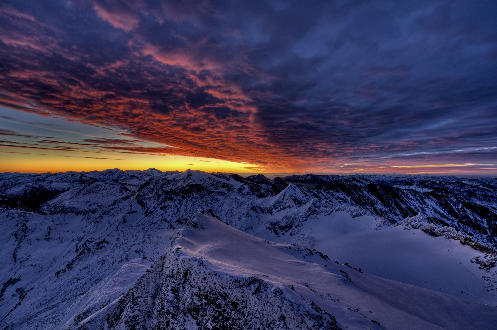 zwischen Himmel und Erde Foto &amp; Bild | landschaft, berge, gipfel und ...