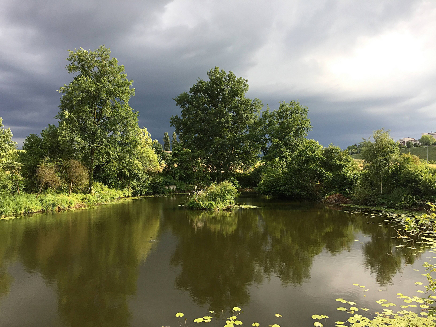 Zwischen Sonnenschein & Wolkenbruch ...