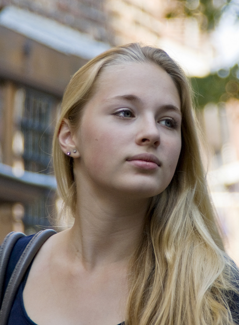 Zwischen street und Portrait